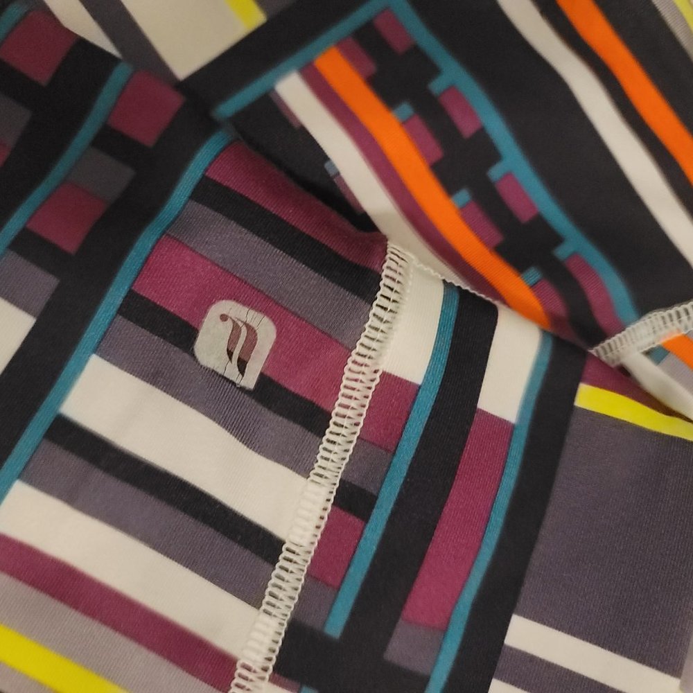 Fabletics Multi-Color Mid-Rise Powerhold Capri Si… - image 2